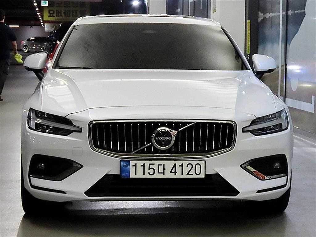 볼보 S60 B5 얼티메이트 브라이트 사진 2/20