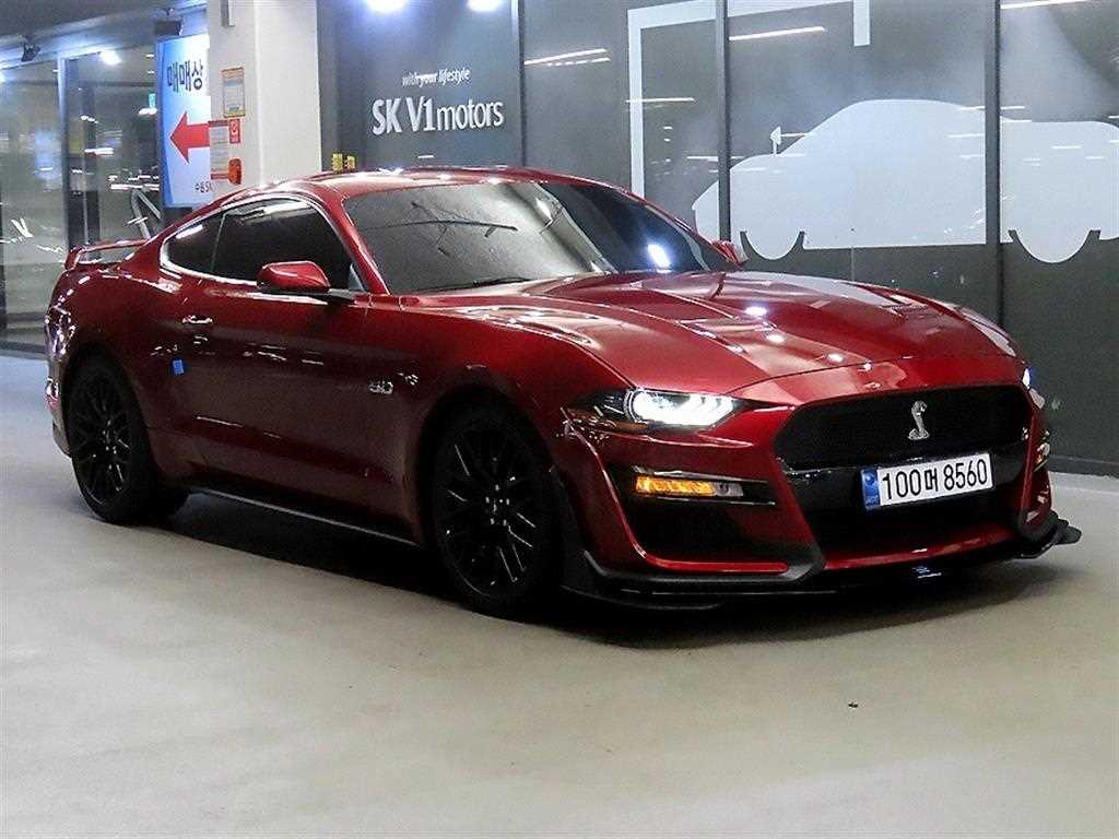 포드 머스탱 5.0 GT 쿠페 프리미엄 사진