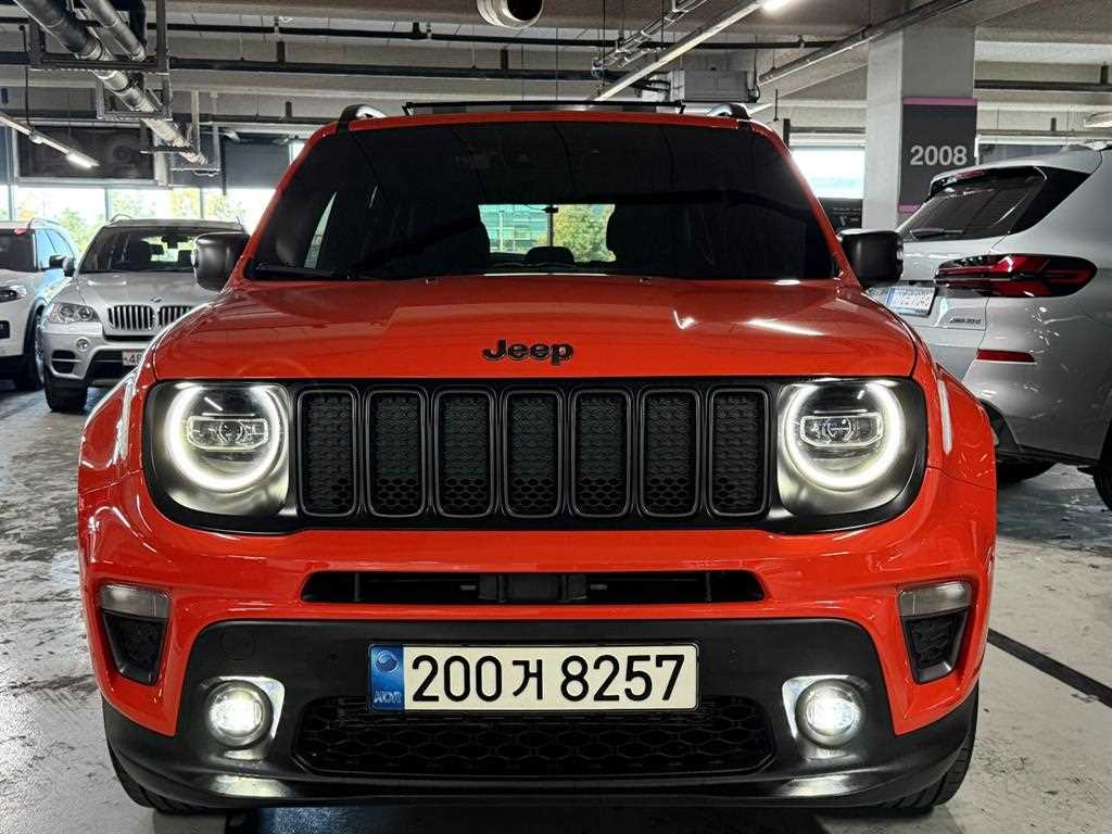 지프 레니게이드 2.4 리미티드 AWD 사진