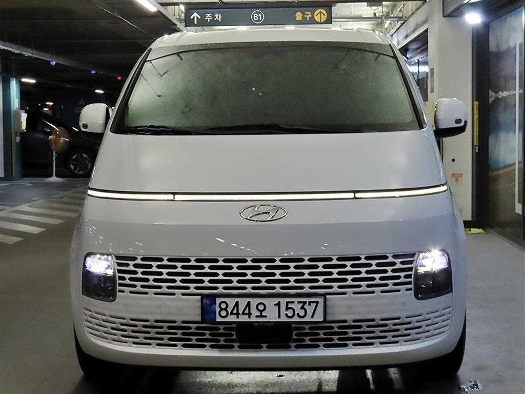 현대 스타리아 2WD 디젤 카고 모던 5인승 사진 2/20