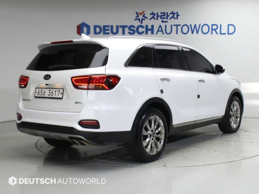기아 쏘렌토 디젤 2.0 2WD 노블레스 사진 2/20