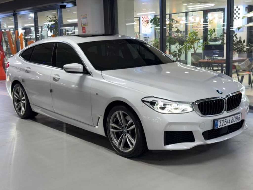 BMW 그란투리스모 620d M 스포츠 사진 2/20
