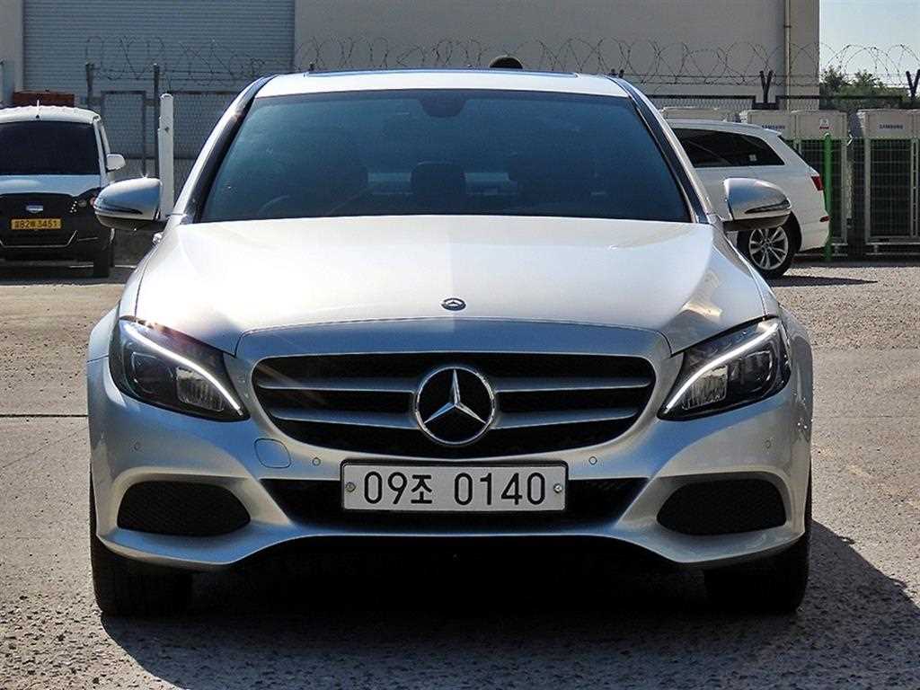 벤츠 C 클래스 C200 d 사진