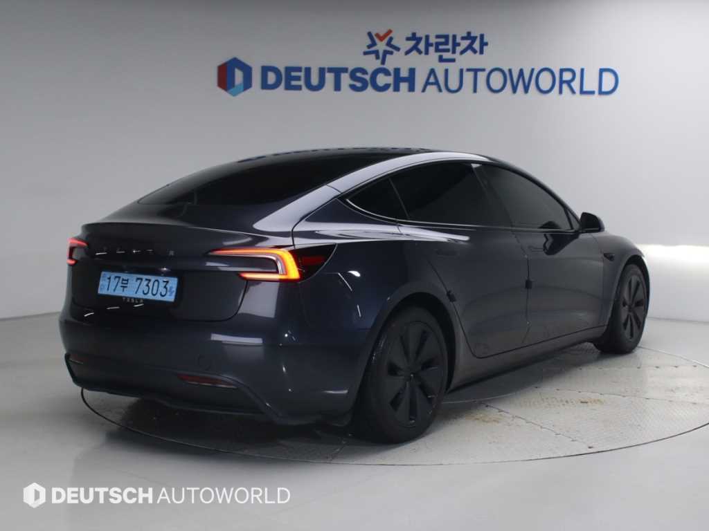 테슬라 모델 3 RWD 사진 2/20