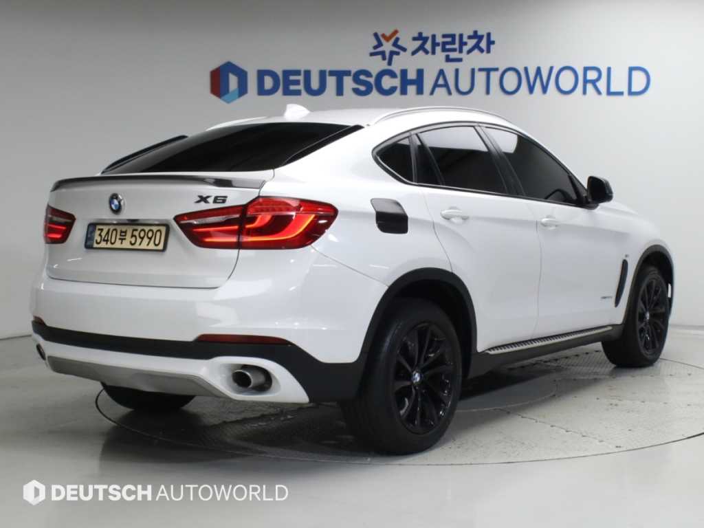 BMW X6 xDrive 30d 사진 2/20