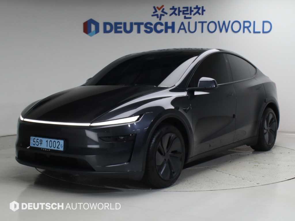 테슬라 모델 Y RWD 사진