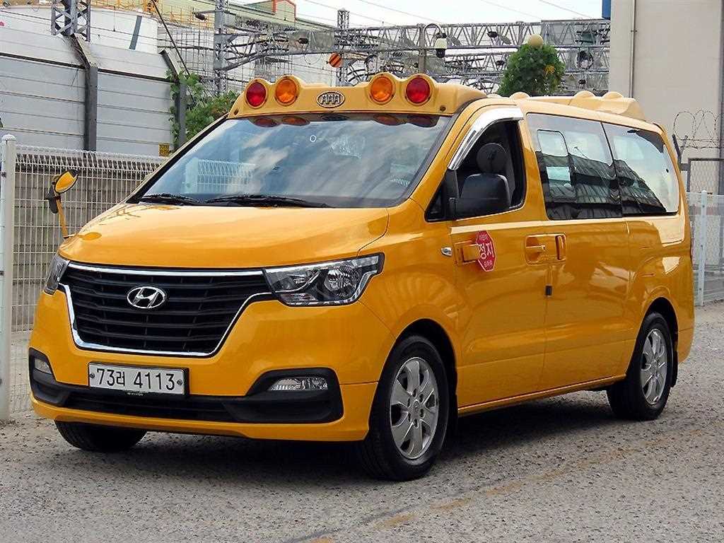 현대 스타렉스 2WD 웨건 12인승 스마트 사진 2/19