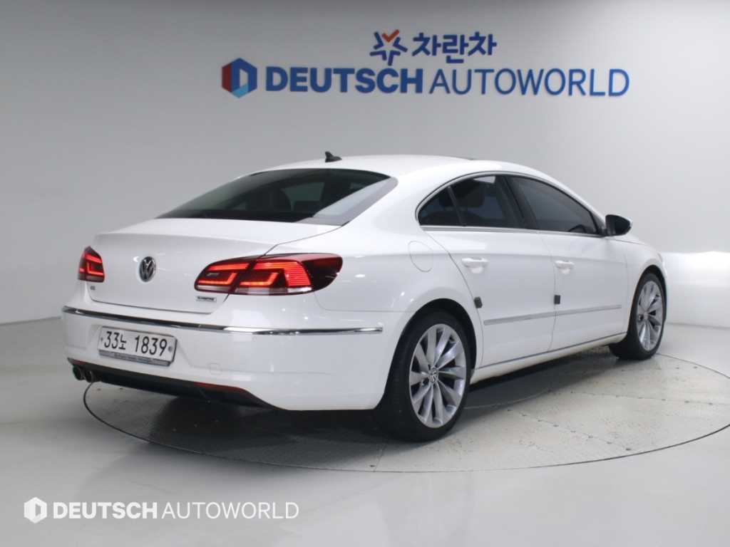 폭스바겐 CC 2.0 TDI 블루모션 R라인 사진 2/20