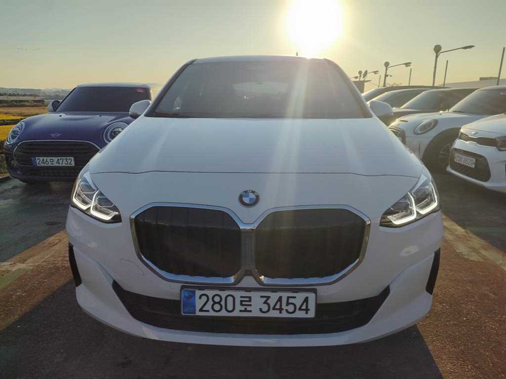 BMW 2시리즈 220i 어드밴티지 사진