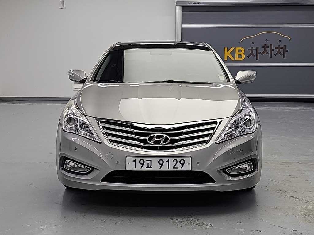 현대 그랜저 HG240 LUXURY 사진 2/20