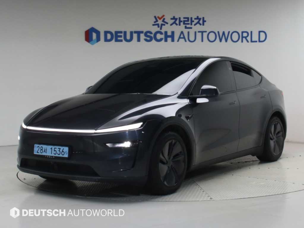 테슬라 모델 Y RWD 사진