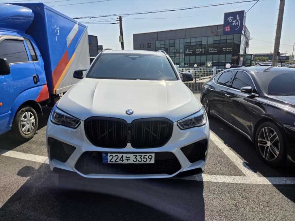 BMW X5M 4.4 컴페티션 사진