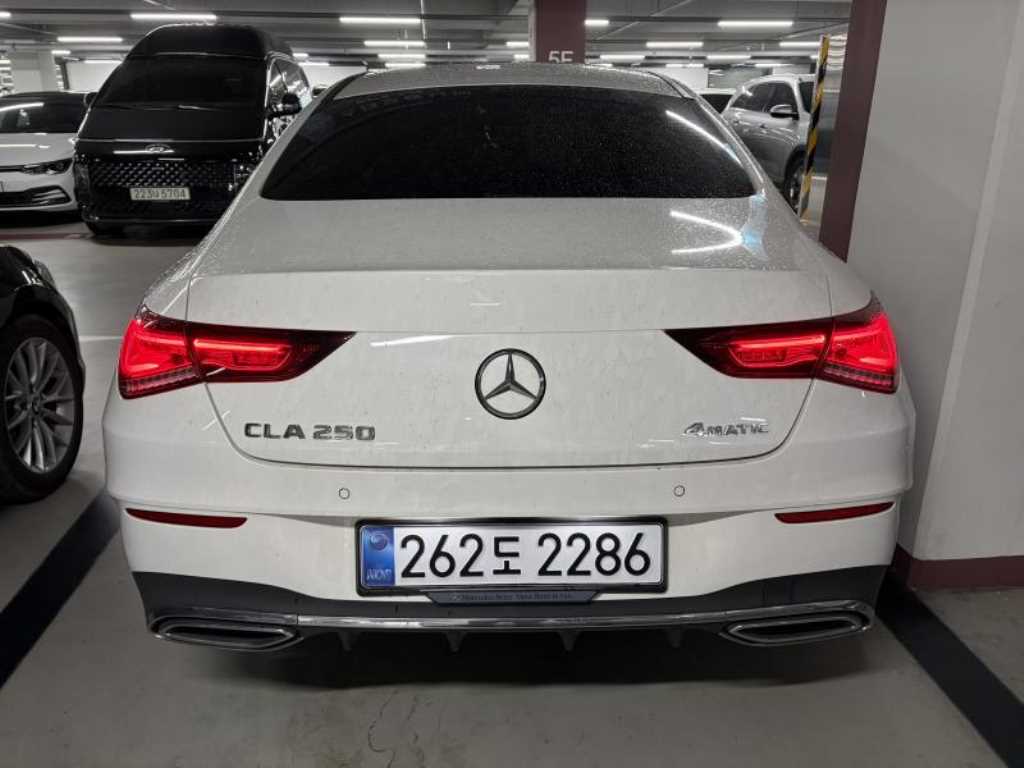 벤츠 CLA 클래스 CLA 250 4MATIC 사진 2/10