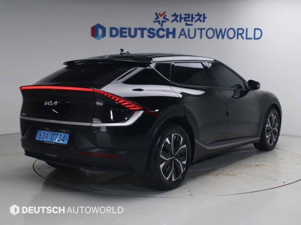 기아 EV6 롱레인지 에어 사진 2/20