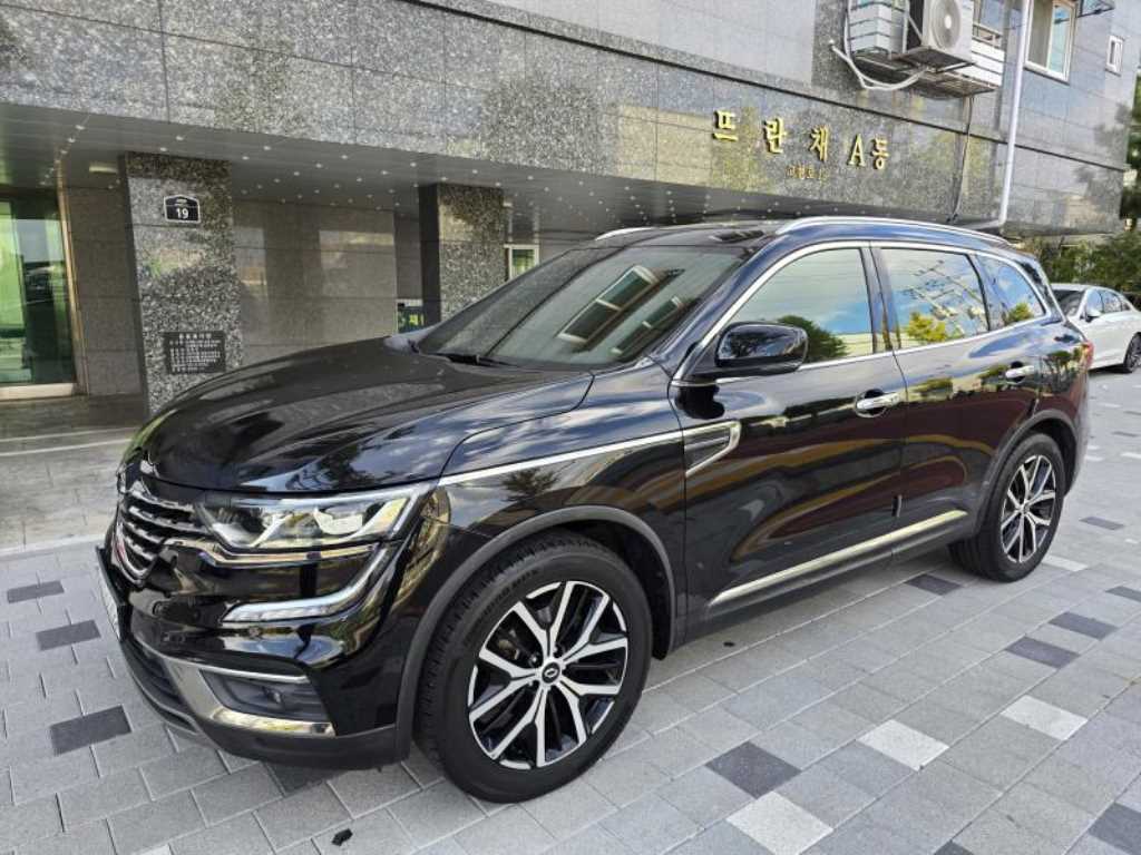 르노코리아 QM6 2.0 LPe RE 시그니처 2WD 사진 2/20