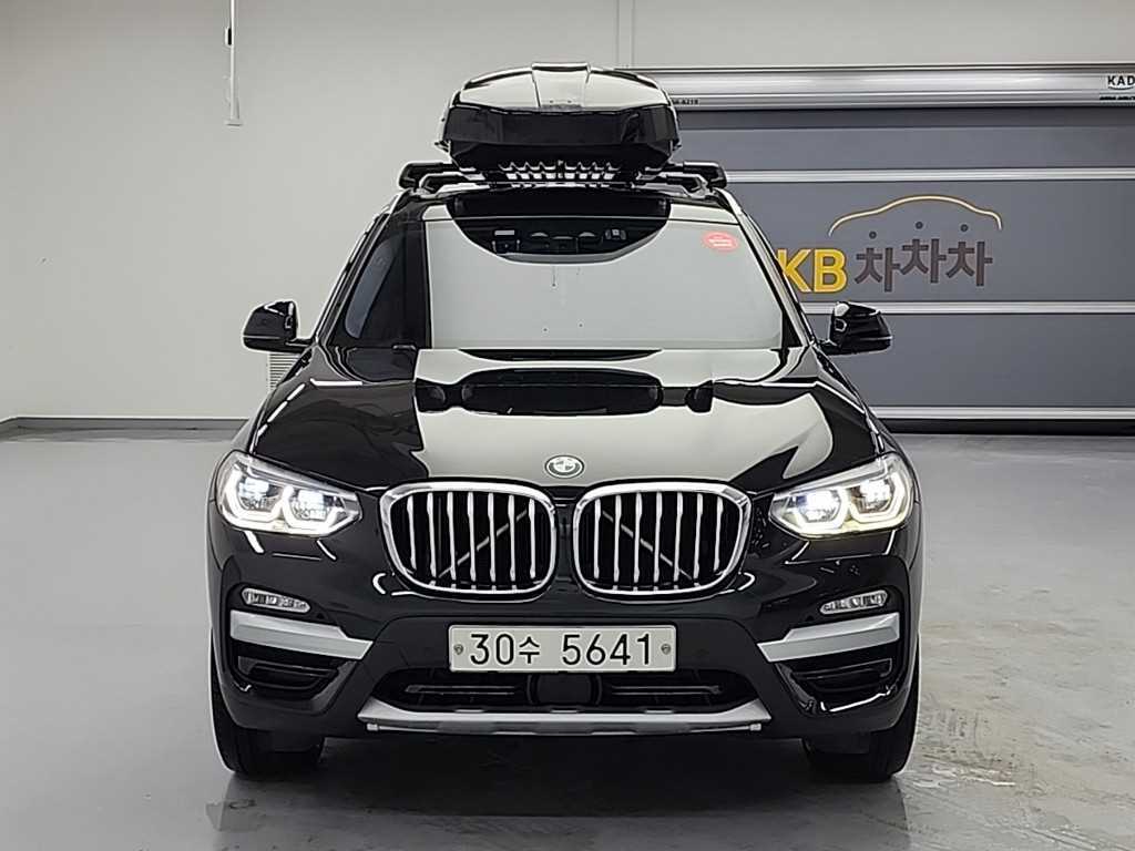 BMW X3 xDrive 20d xLine 사진 2/20