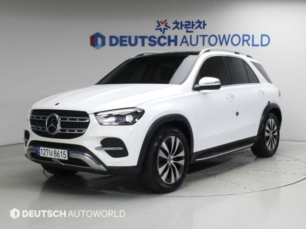 벤츠 GLE 클래스 GLE 300d 4MATIC 사진