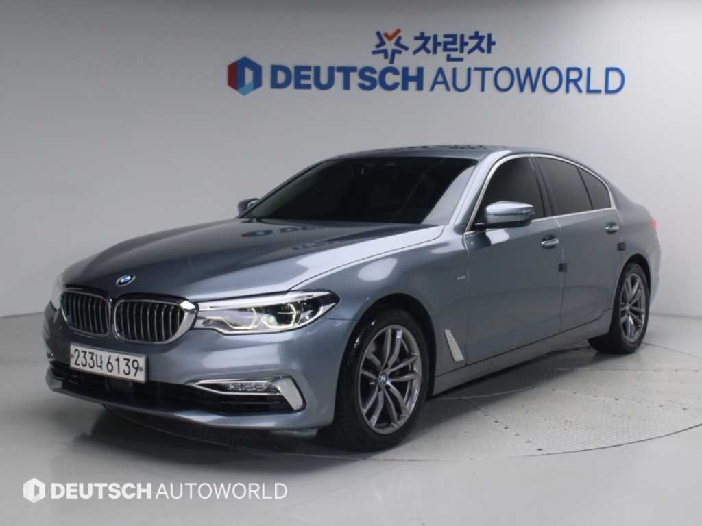 BMW 5시리즈 520d xDrive M 스포츠 플러스 사진