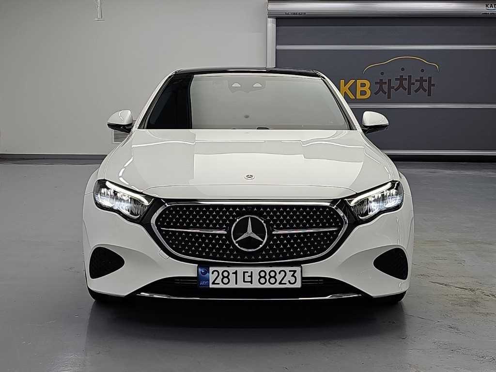 벤츠 E 클래스 E200 아방가르드 사진