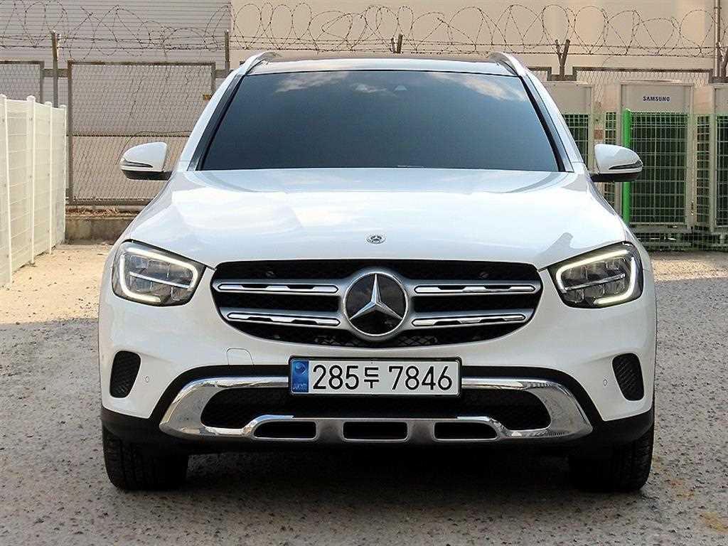 벤츠 GLC 클래스 GLC 220 d 4MATIC 사진 2/20