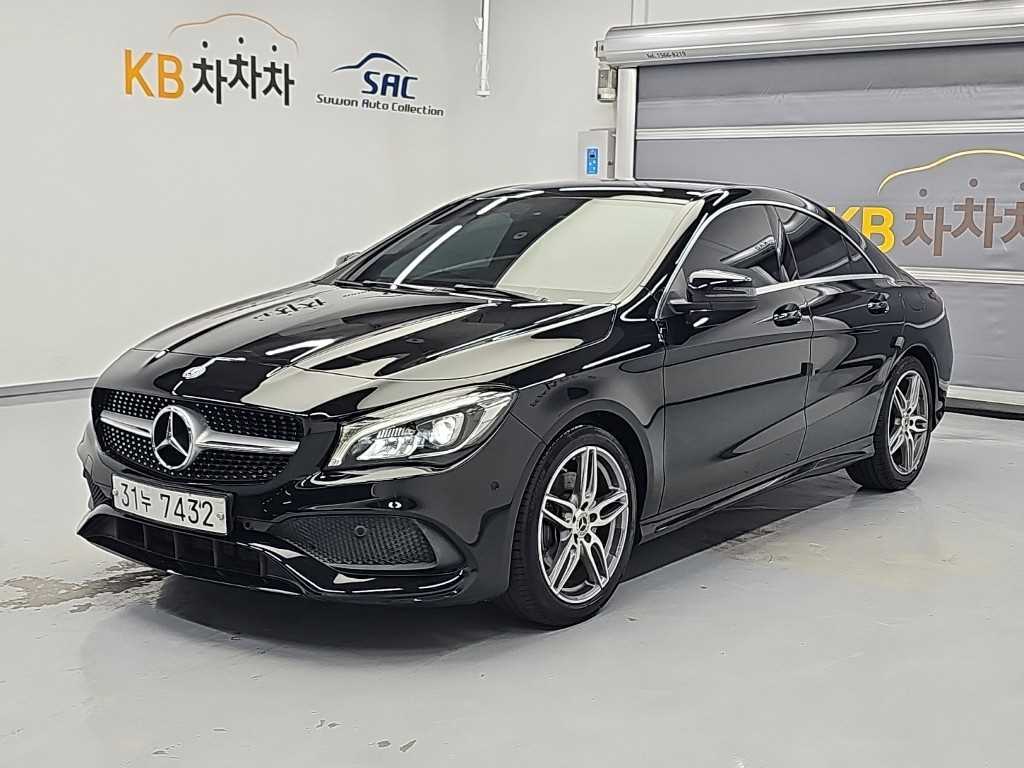 벤츠 CLA 클래스 CLA 220 AMG LINE 사진