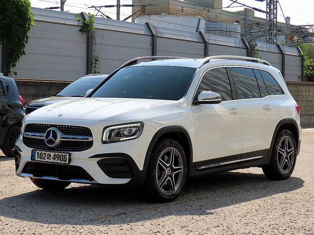 벤츠 GLB 클래스 GLB 250 4MATIC 사진 2/20