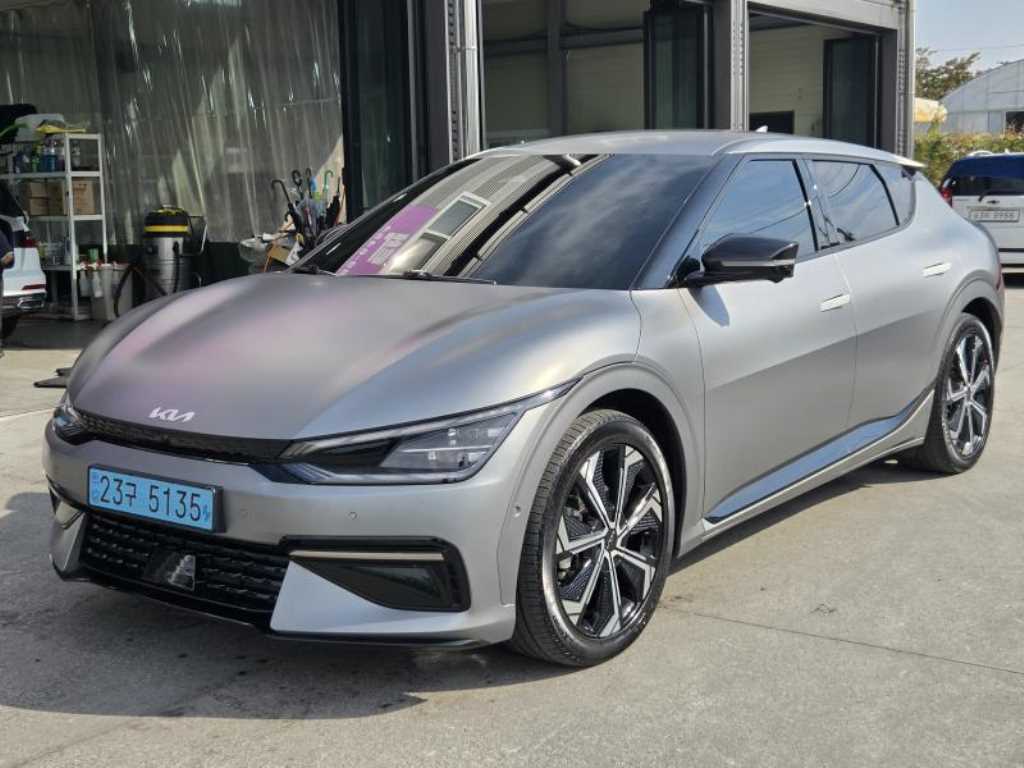 기아 EV6 롱레인지 AWD GT Line 사진 2/20