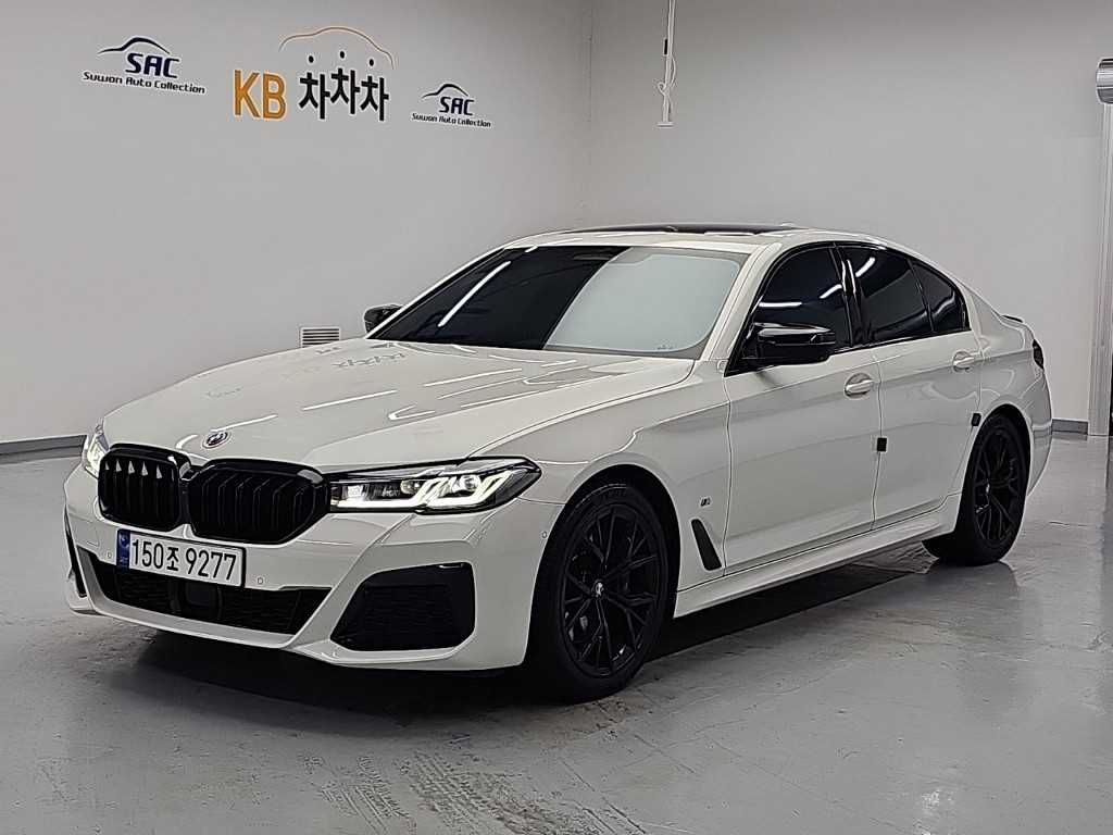 BMW 5시리즈 530i M 스포츠 사진