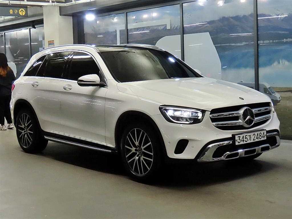 벤츠 GLC 클래스 GLC 300 4MATIC 사진