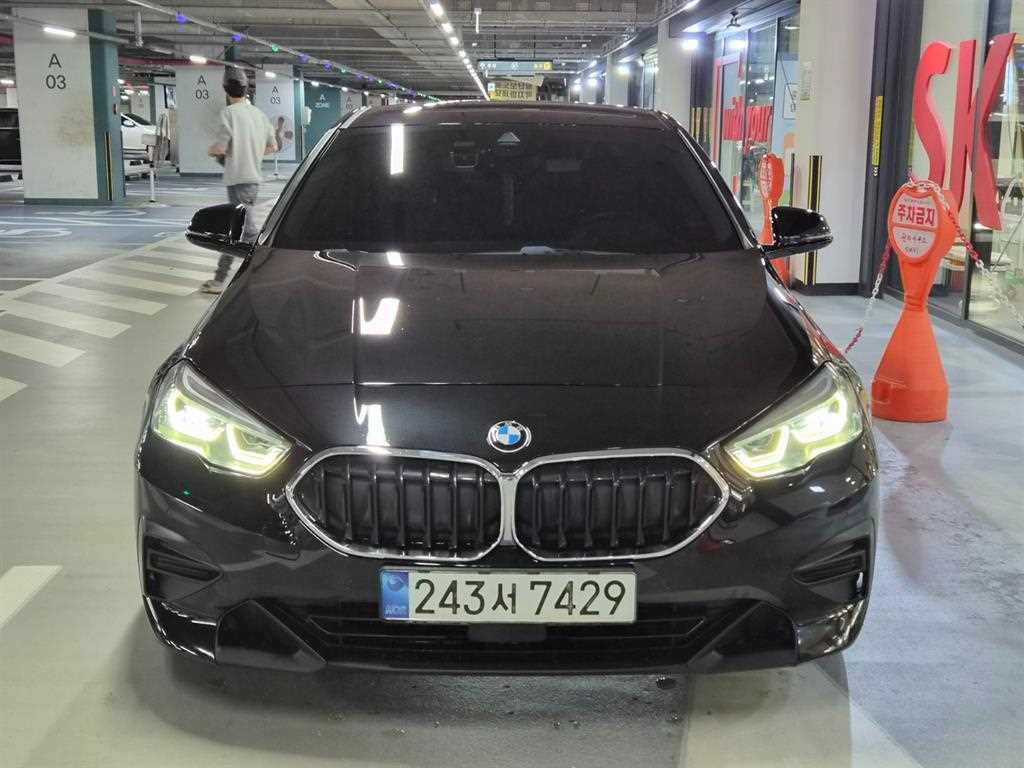 BMW 2시리즈 218d M 스포츠 사진 2/20