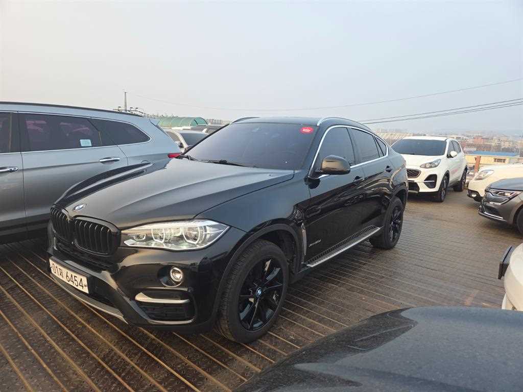 BMW X6 xDrive 30d 사진 2/19