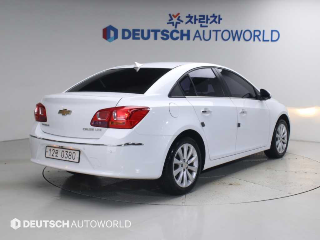 쉐보레 크루즈 1.8 LTZ 사진 2/20