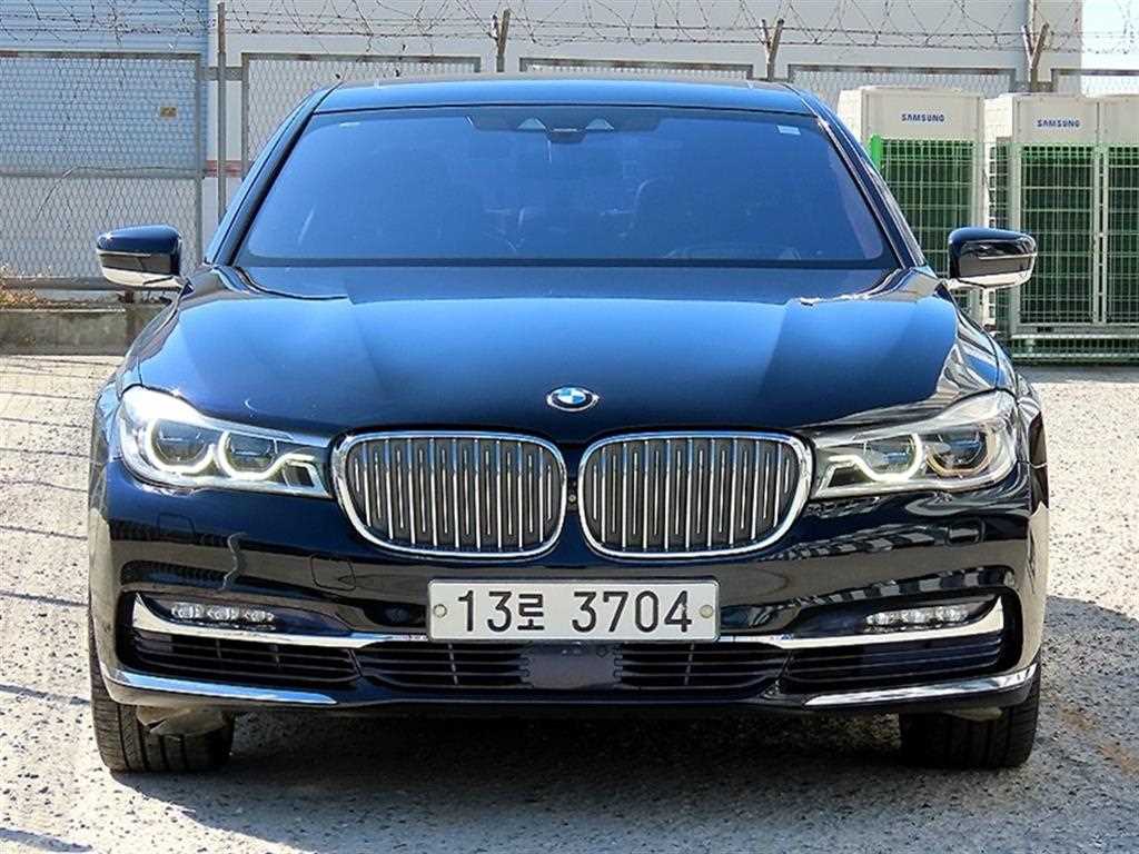 BMW 7시리즈 750Li xDrive 사진