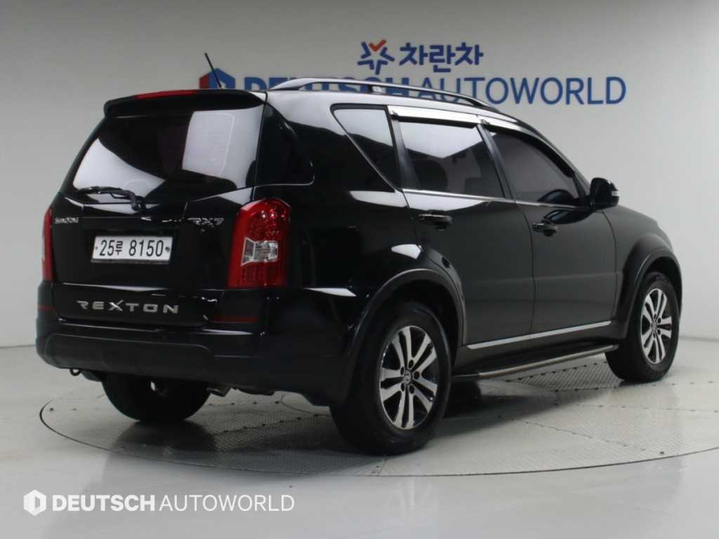 KGM 렉스턴 2.0 4WD RX7 럭셔리 사진 2/20