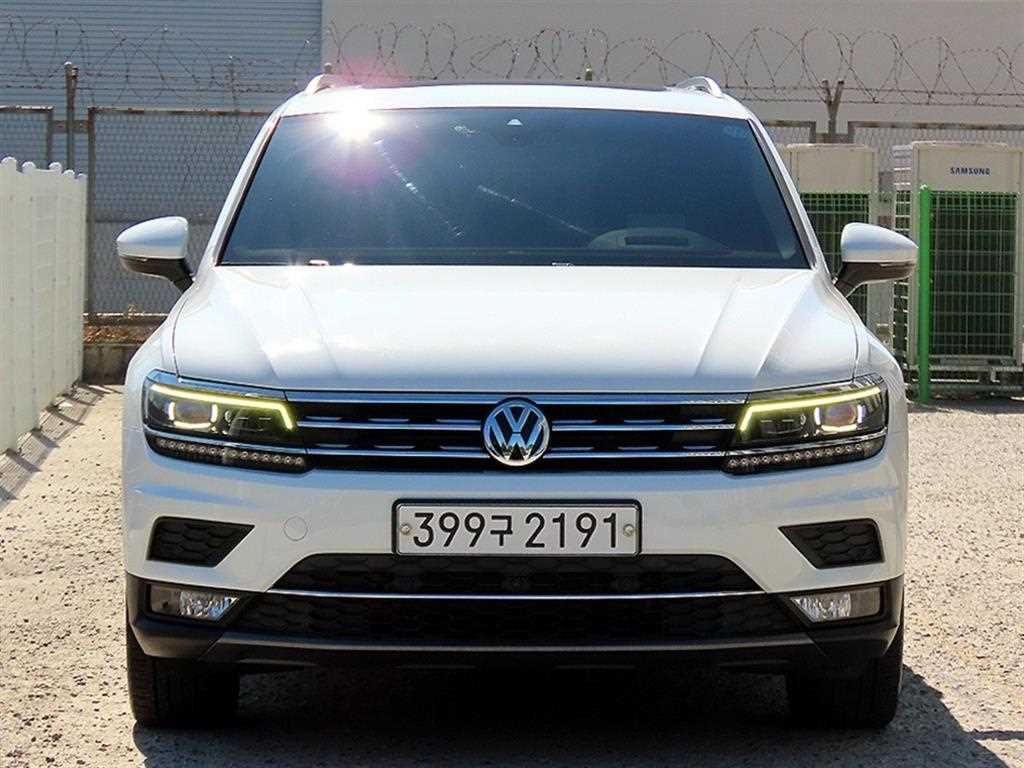 폭스바겐 티구안 2.0 TDI 프레스티지 4모션 사진