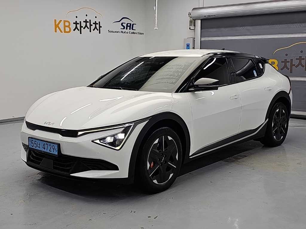 기아 EV6 롱레인지 2WD 에어 사진