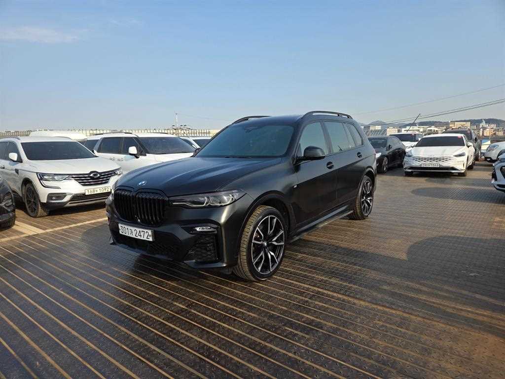 BMW X7 xDrive 40i M 스포츠 사진 2/20