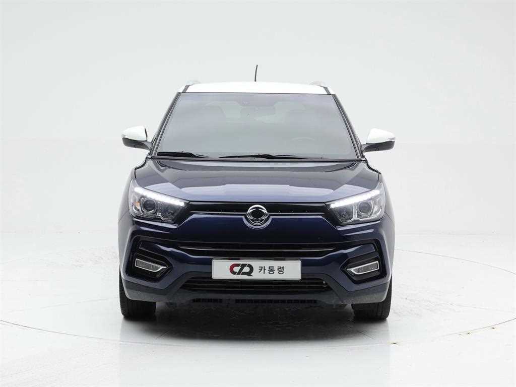 KGM 티볼리 2WD 가솔린 VX 사진 2/19