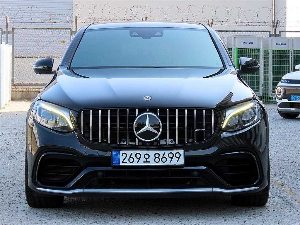 벤츠 GLC 클래스 AMG GLC 63 S 4MATIC+ 쿠페 사진 2/20