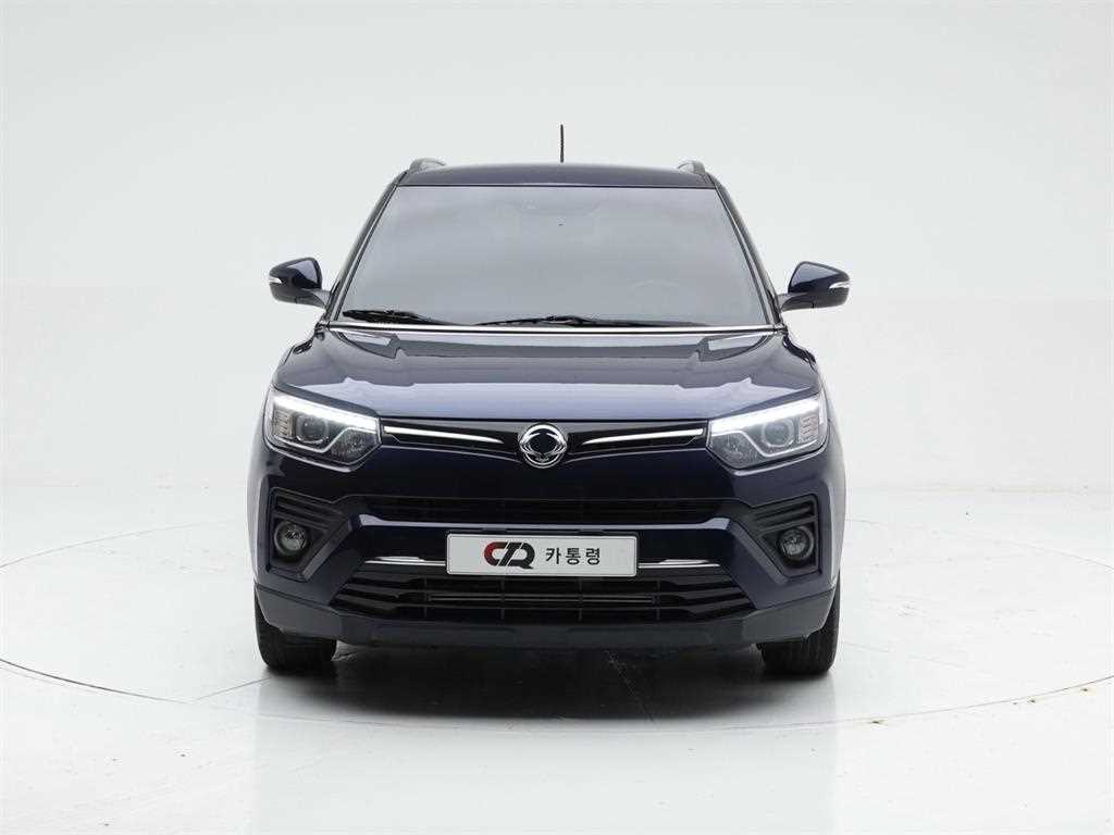 KGM 티볼리 2WD 가솔린 1.5 V5 사진 2/19