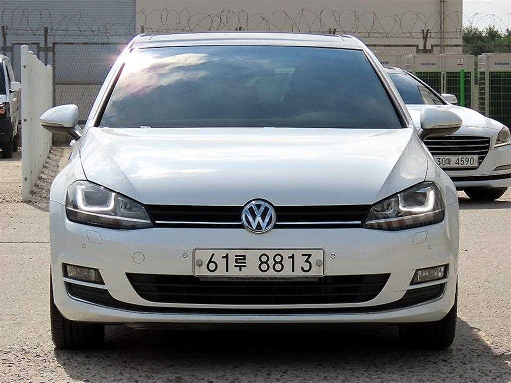 폭스바겐 골프 2.0 TDI 사진