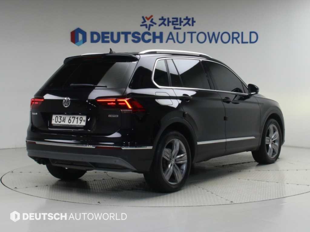 폭스바겐 티구안 2.0 TDI 프레스티지 4모션 사진 2/20