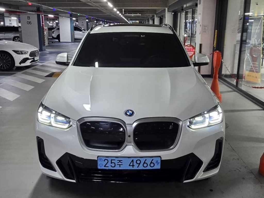 BMW iX3 M 스포츠 기본형 사진