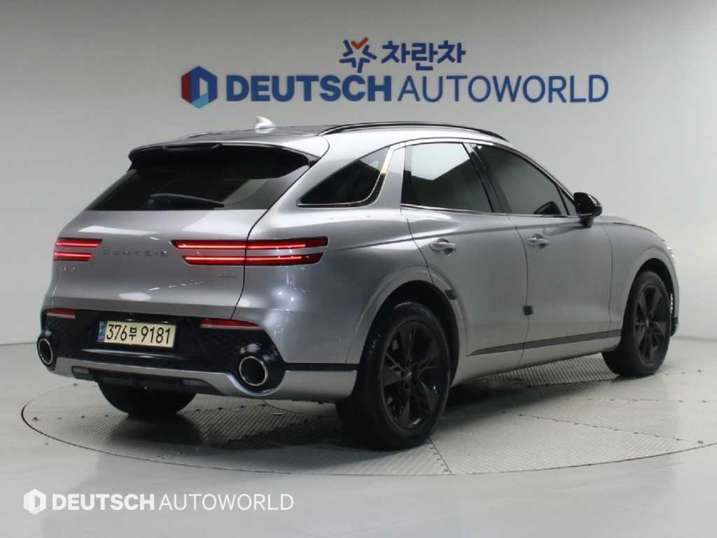 제네시스 GV70 2.5T 가솔린 AWD 스포츠 사진 2/20
