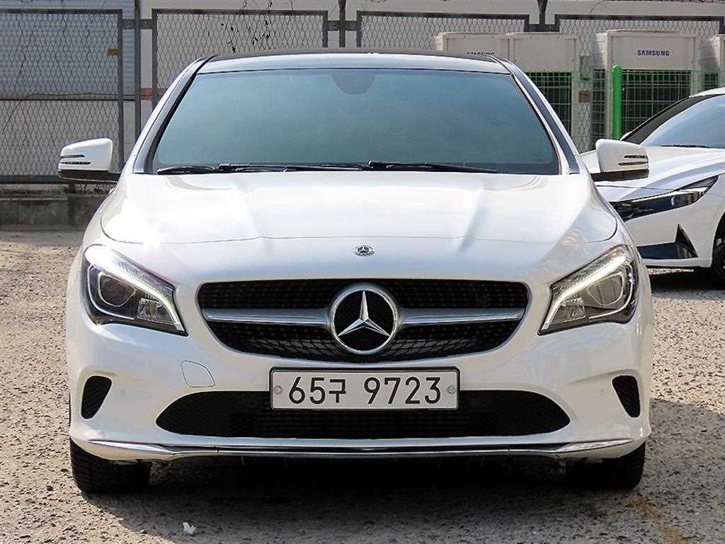 벤츠 CLA 클래스 CLA 250 4MATIC 사진