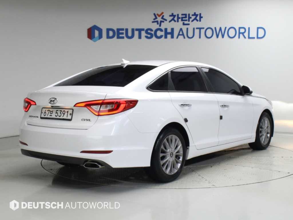 현대 쏘나타 2.0 스마트 기본형 사진 2/20