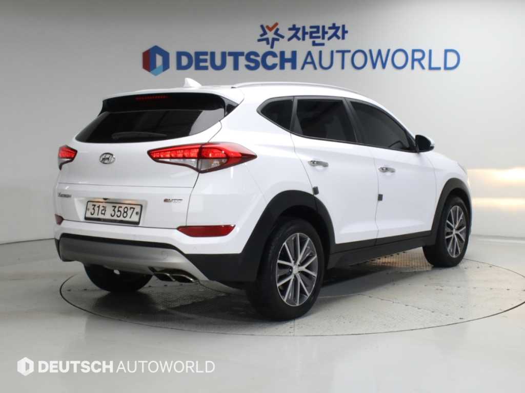 현대 투싼 디젤 2.0 2WD 모던 사진 2/20