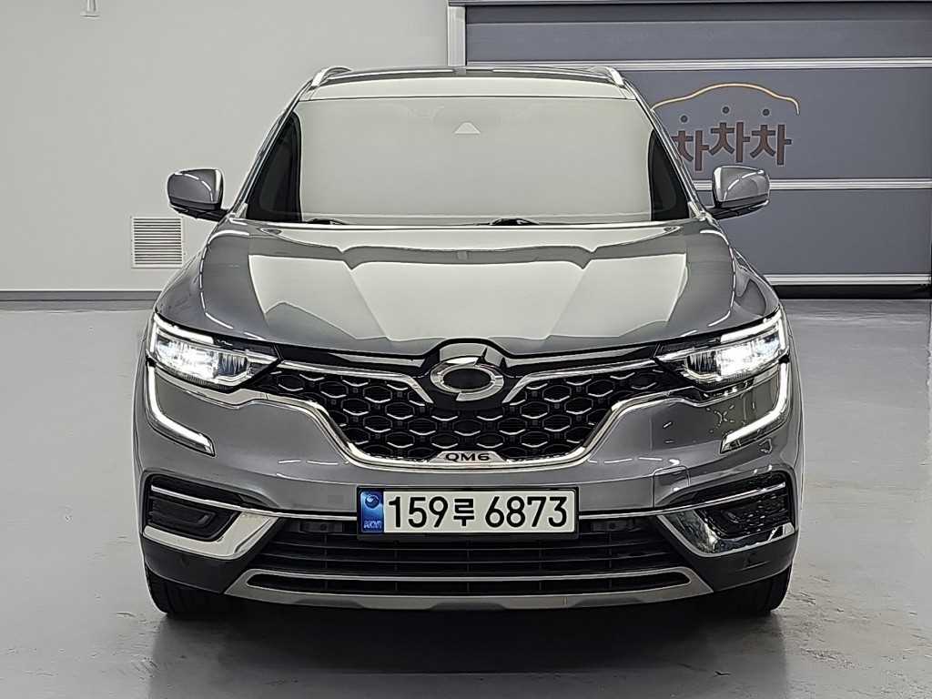 르노코리아 QM6 가솔린 2.0 GDe RE 시그니처 2WD 사진 2/18