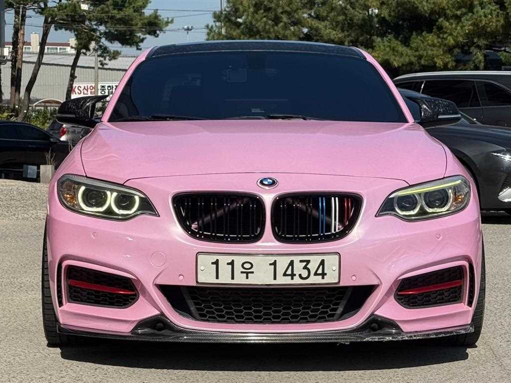 BMW 2시리즈 220d 쿠페 M 스포츠 사진