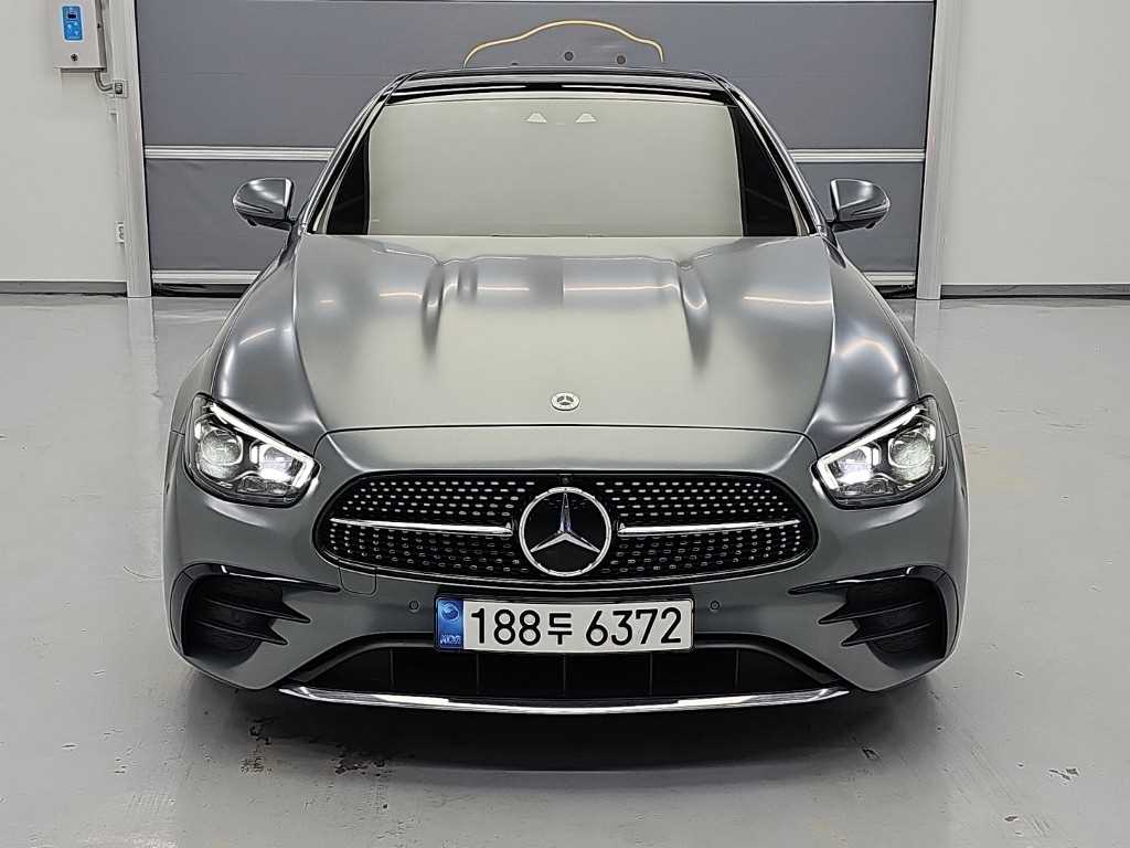 벤츠 E 클래스 E350 4MATIC 아방가르드 사진 2/20